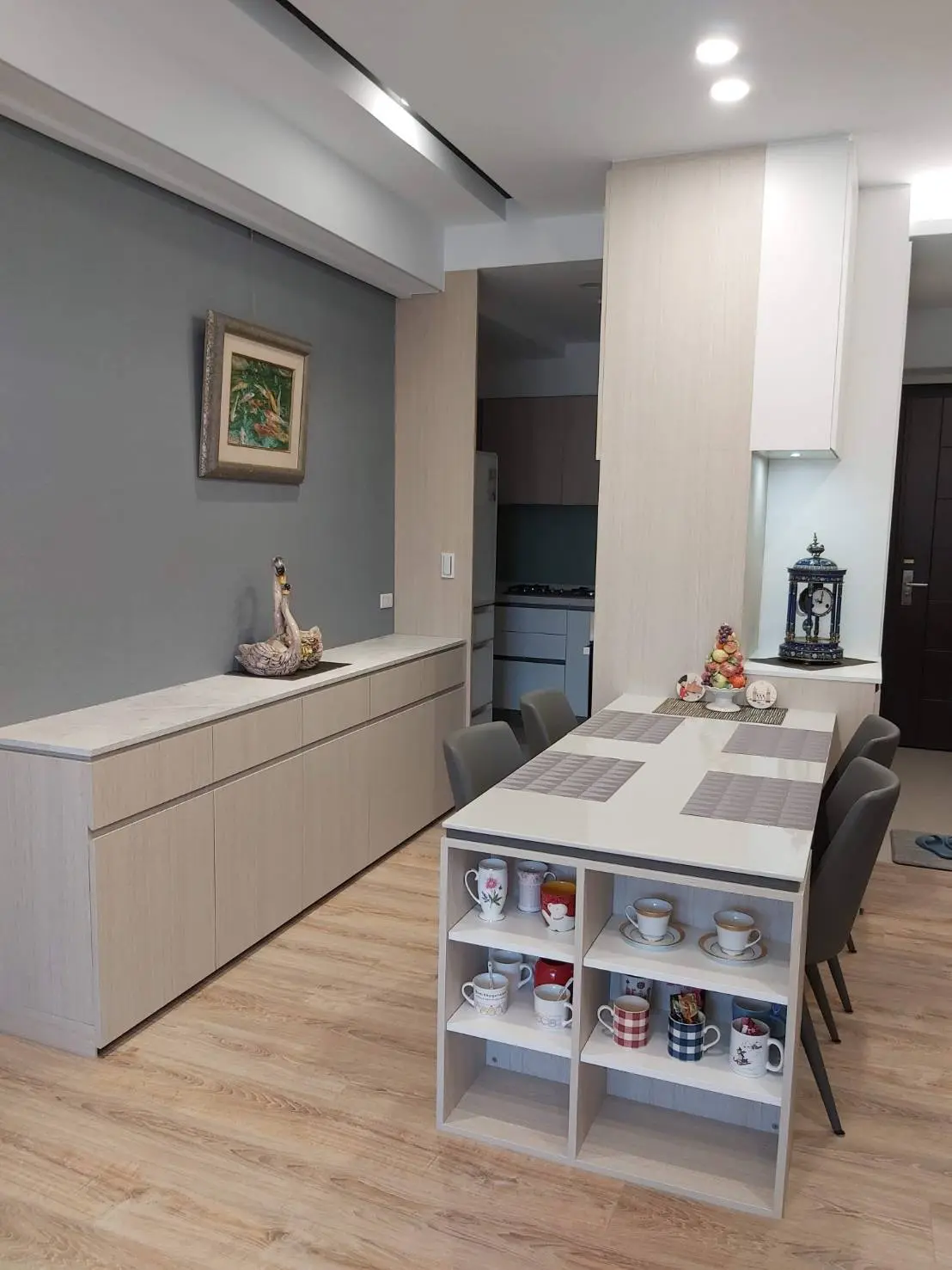 3 bedrooms apartment for rent in Xitun District, Taichung City | NT$ 43 000 | 25 ping slide 1