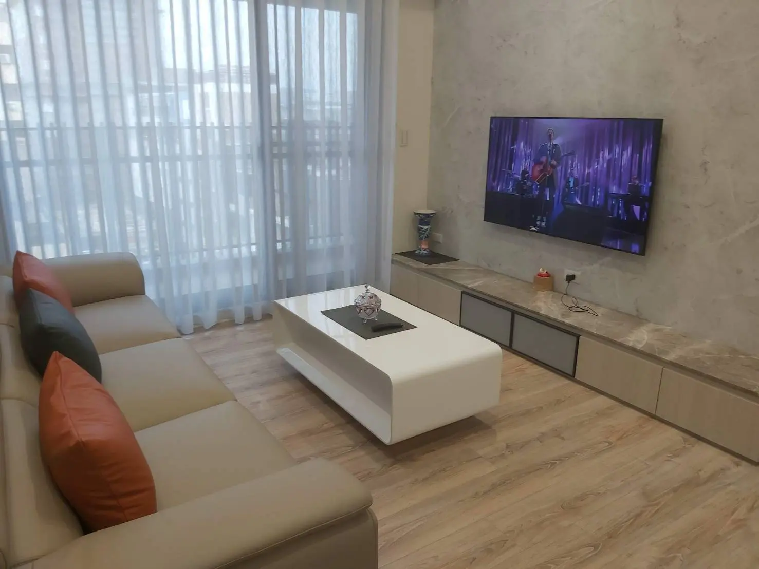 3 bedrooms apartment for rent in Xitun District, Taichung City | NT$ 43 000 | 25 ping slide 2