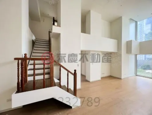 4 bedrooms apartment for rent in Tamsui District, New Taipei City | NT$ 40 000 | 70 ping slide 2