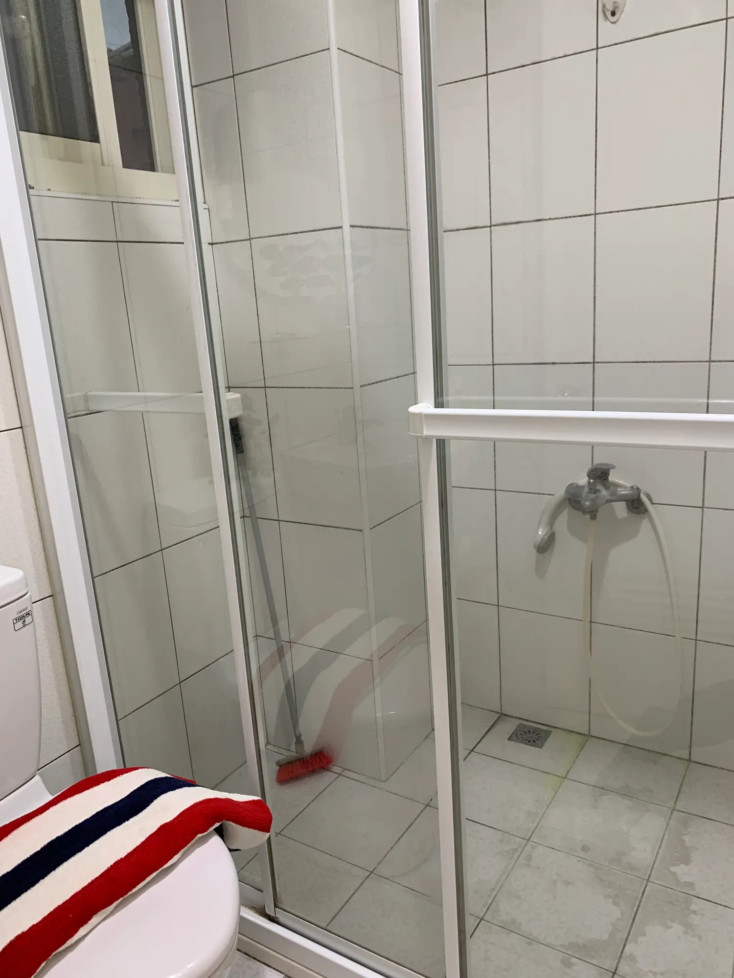 Room for rent in New Taipei City, Yonghe District | TWD 12 800 | 6 ping slide 4
