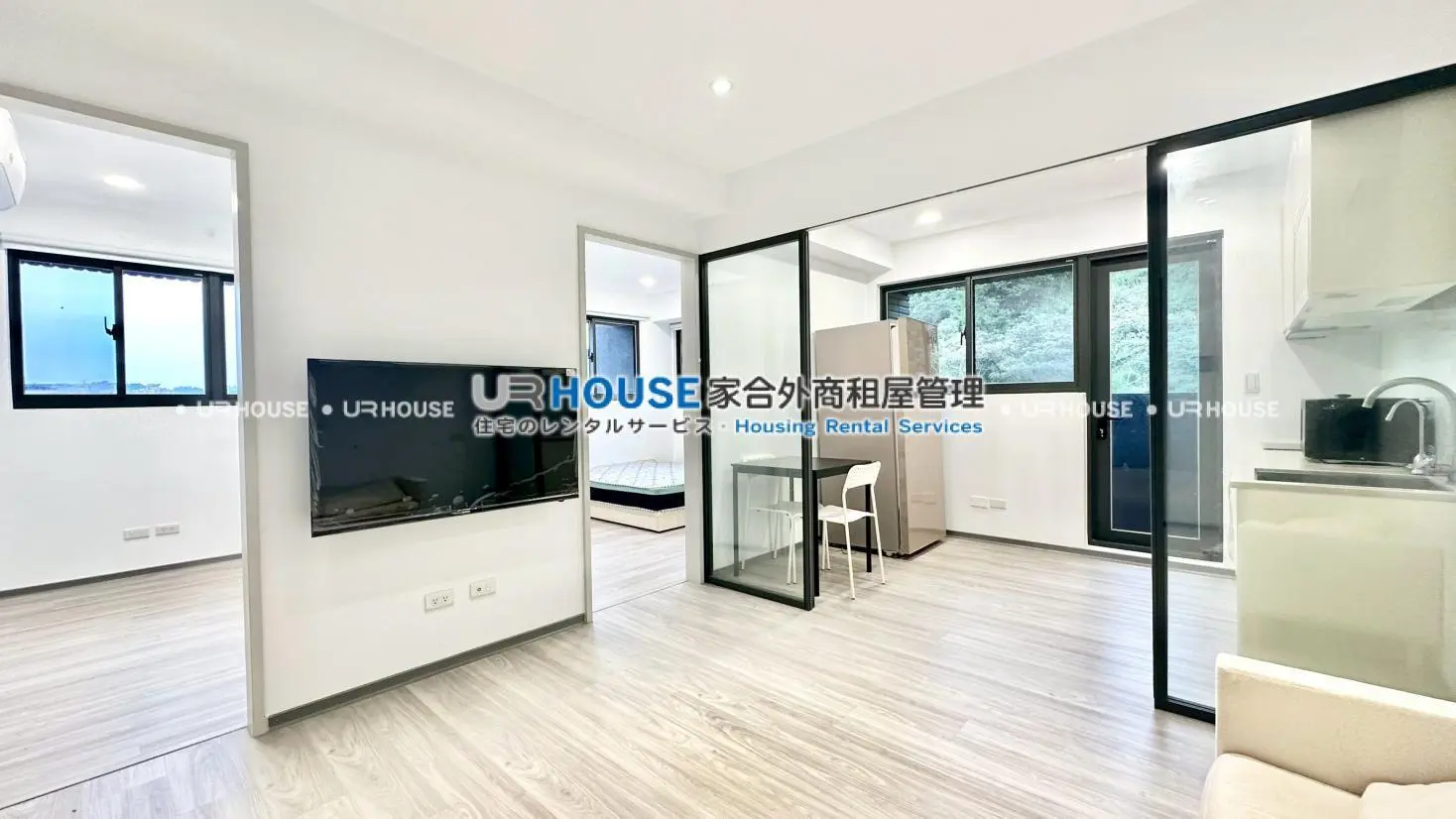 2 bedrooms apartment for rent in Wenshan District, Taipei City | NT$ 43 000 | 17 ping slide 5