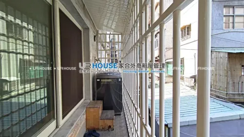 3 bedrooms apartment for rent in Shilin District, Taipei City | NT$ 45 000 | 27 ping slide 15