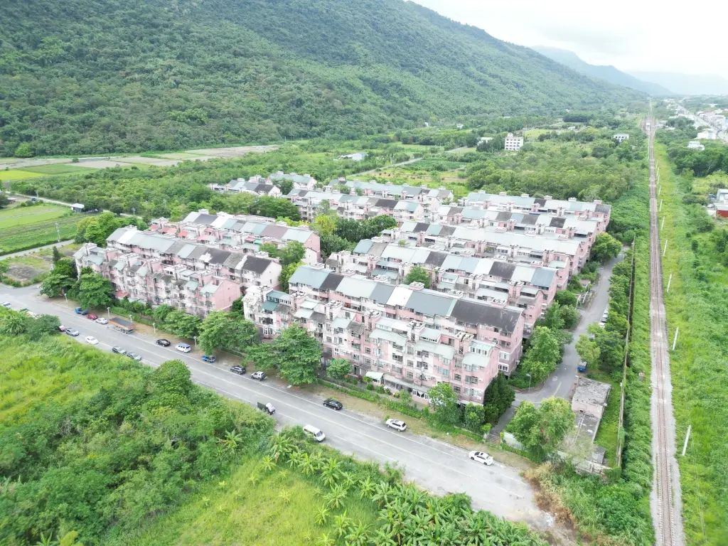 4 bedrooms apartment for sale in Shoufeng Township, Hualien County | NT$ 4 600 000 | 46 ping slide 7
