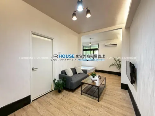 Room for rent NT$ 27 300 - 八德路二段346巷1弄 - 1 room