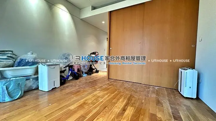 3 bedrooms apartment for rent in Zhongshan District, Taipei City | TWD 220 000 | 72 ping slide 11