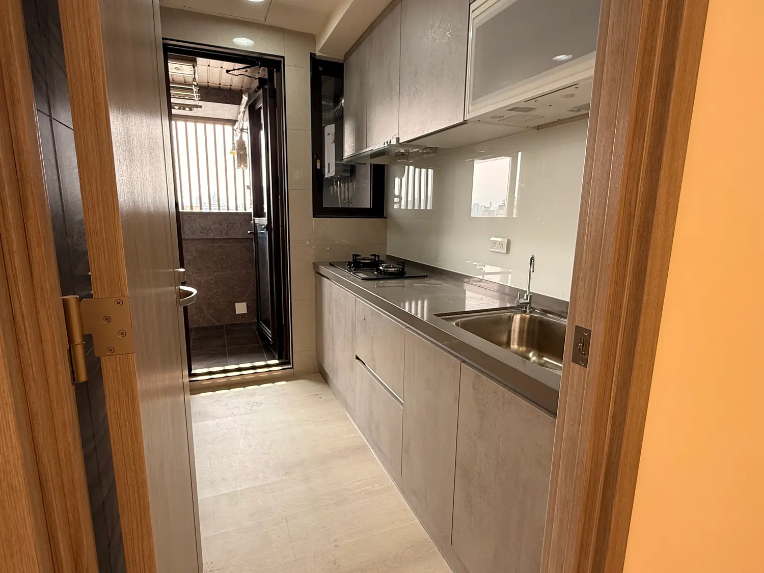 2 bedrooms apartment for rent in Sanchong District, New Taipei City | NT$ 35 800 | 24 ping slide 5