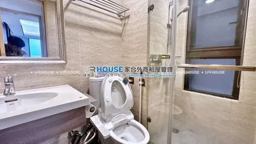 Apartment for rent TWD 60 000 -  - 3 bedrooms
