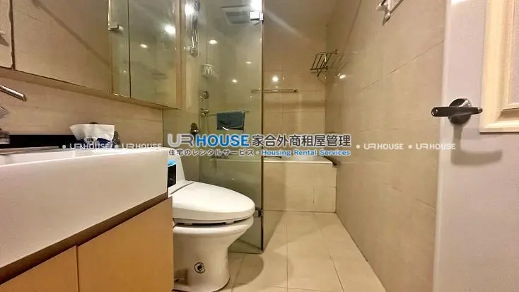 2 bedrooms apartment for rent in Songshan District, Taipei City | TWD 68 000 | 16 ping slide 5