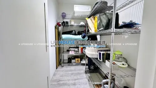 Apartment for rent TWD 62 000 -  - 4 bedrooms
