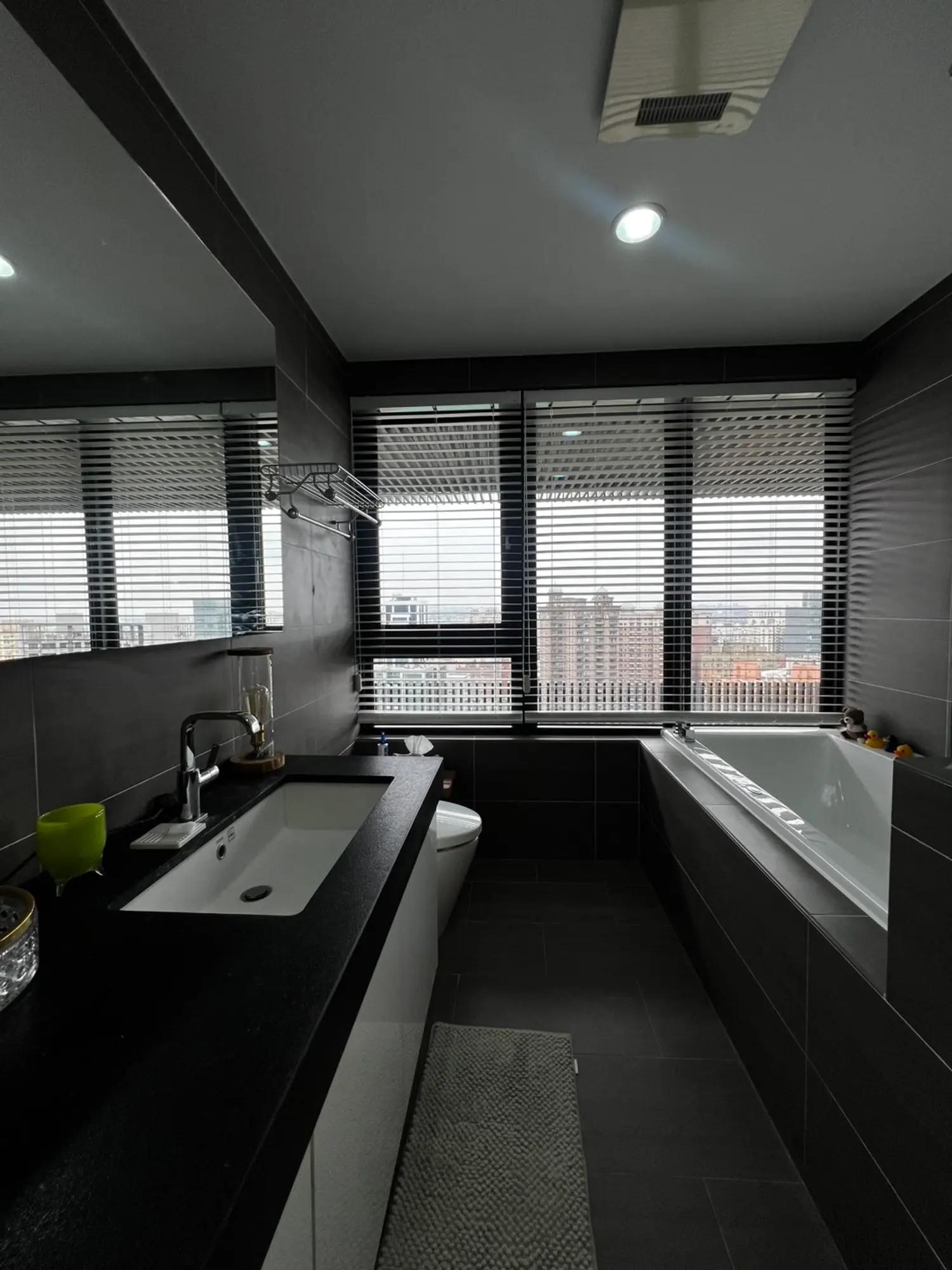 3 bedrooms apartment for rent TWD 120 000 - 55 ping - Taoyuan District,Taoyuan City slide 6