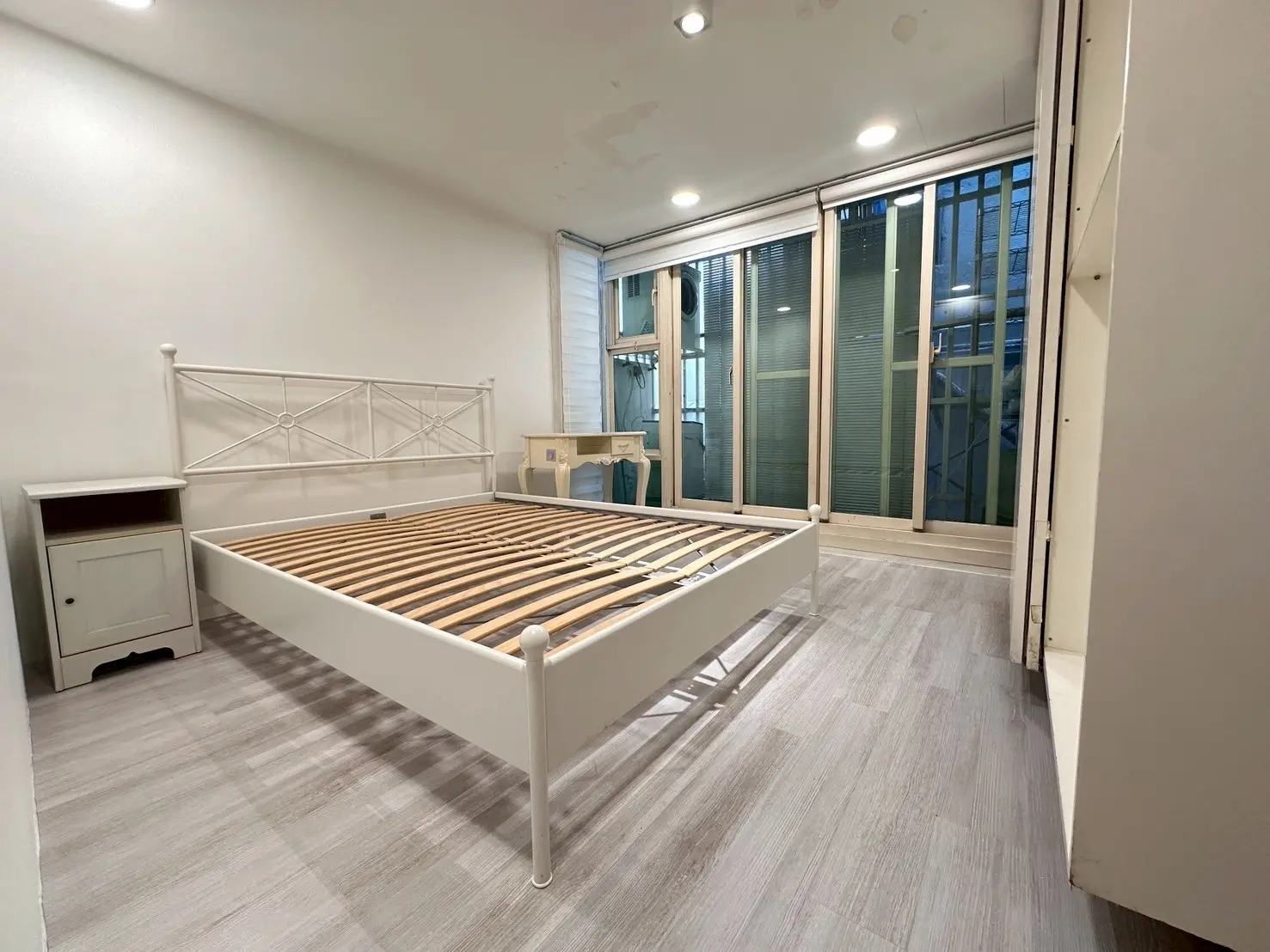 1 room apartment for rent in Songshan District, Taipei City | NT$ 32 000 | 12 ping slide 7