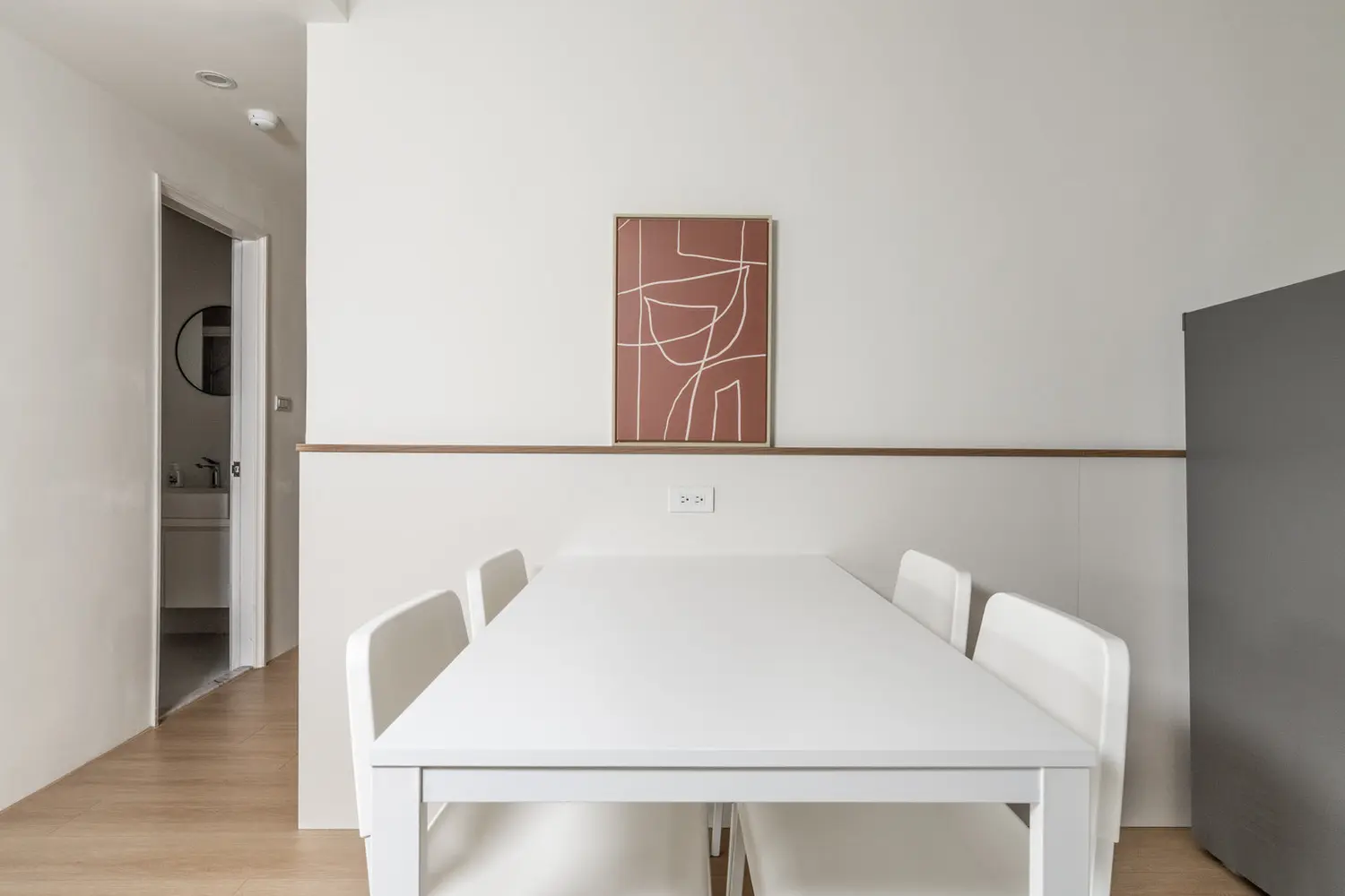 2 bedrooms apartment for rent in Xinyi District, Taipei City | NT$ 126 860 | 29 ping slide 6