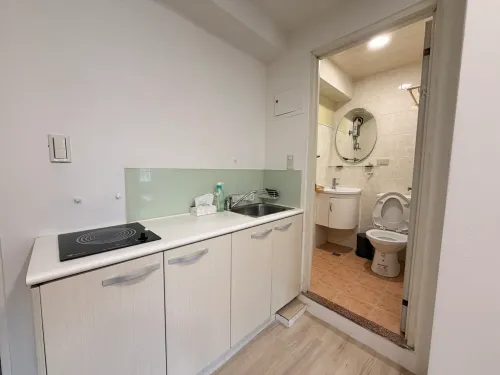 Room for rent NT$ 29 800 - Lane 39, Section 2, Zhongshan North Road - 1 room