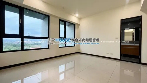 Apartment for rent TWD 90 000 -  - 3 bedrooms
