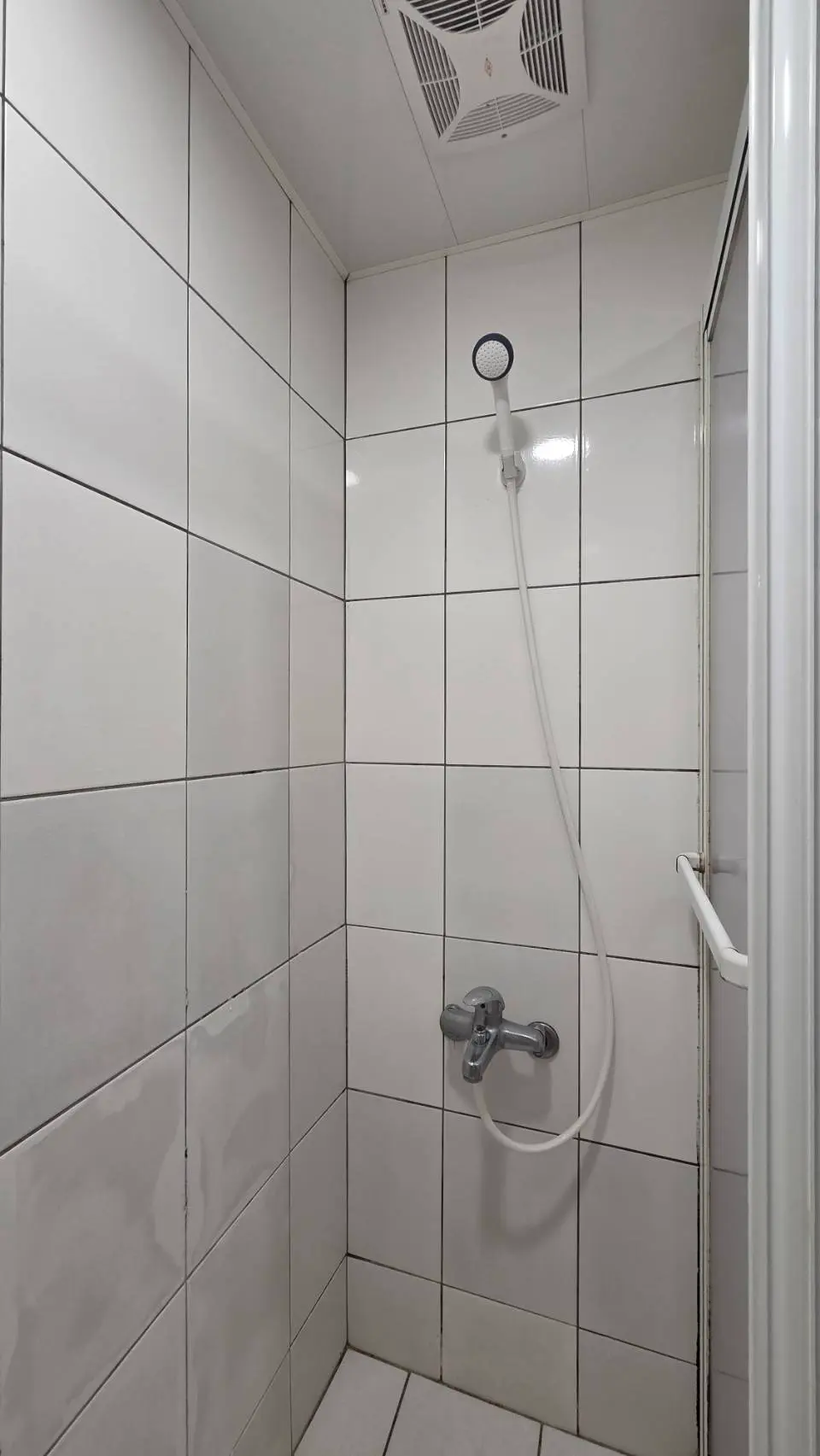 Room for rent in Zhonghe District, New Taipei City | TWD 13 800 | 4 ping slide 8