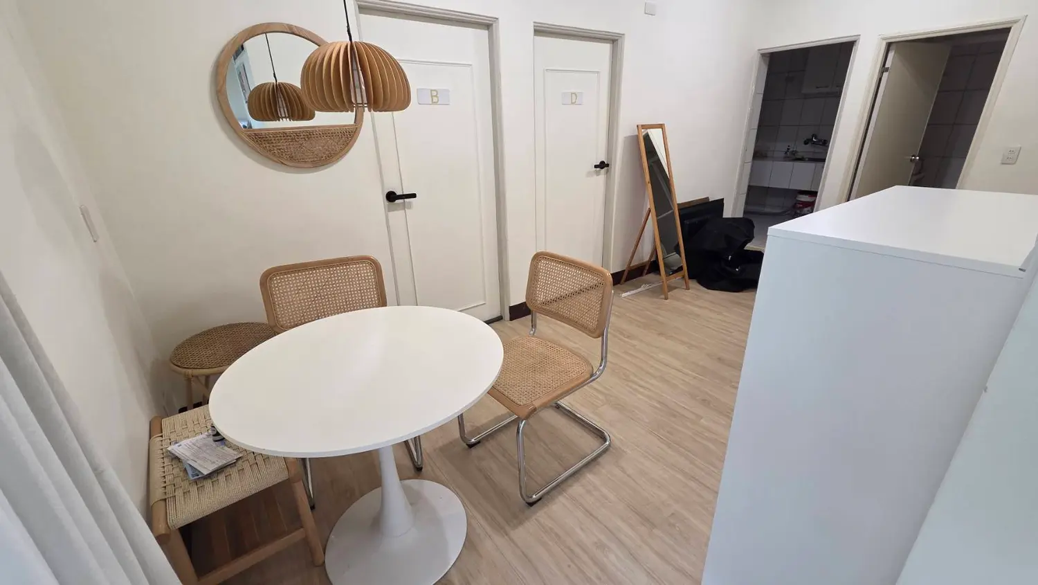 Room for rent in Zhonghe District, New Taipei City | TWD 13 800 | 4 ping slide 16