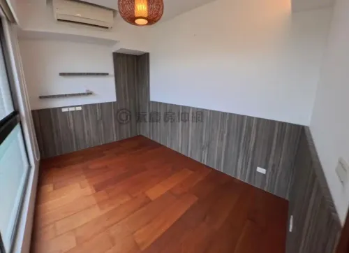 公寓 出租 NT$ 29 500 - 新市一路一段 - 3 房