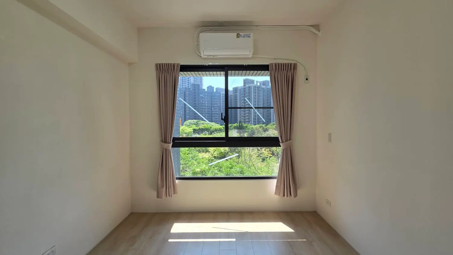3 bedrooms apartment for rent in Guishan District, Taoyuan City | TWD 34 000 | 24 ping slide 16