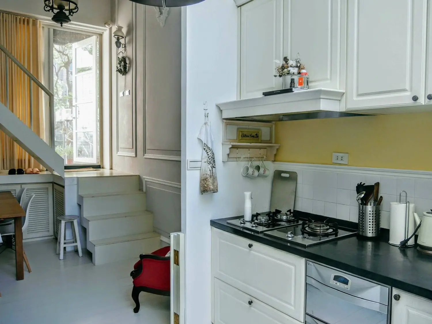 Studio apartment for rent TWD 68 000 - 22 ping - Xinyi District,Taipei City slide 2