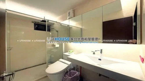 Apartment for rent TWD 56 000 - Guangfu South Road - 2 bedrooms