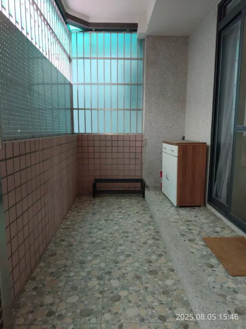 3 bedrooms apartment for rent in Nantun District, Taichung City | NT$ 26 800 | 28 ping slide 12