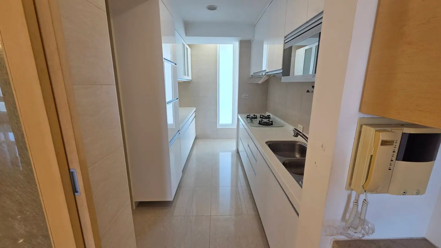 3 bedrooms apartment for rent in Daan District, Taipei City | TWD 89 800 | 42 ping slide 5