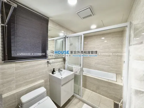 Apartment for rent NT$ 38 000 - Wenhua 1st Road - 3 bedrooms