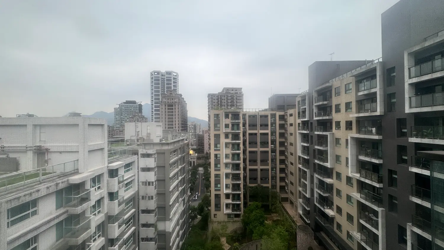 3 bedrooms apartment for rent in Tamsui District, New Taipei City | NT$ 33 000 | 34 ping slide 34