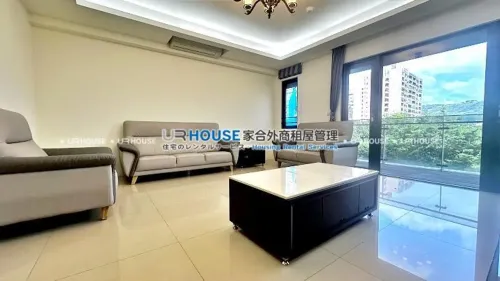 Apartment for rent TWD 130 000 -  - 4 bedrooms