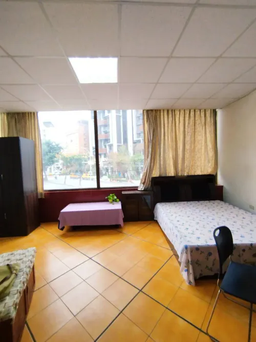 Room for rent NT$ 6 800 - Nanping Road - 1 room