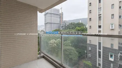 公寓 出租 NT$ 63 000 - 雨農路 - 3 房