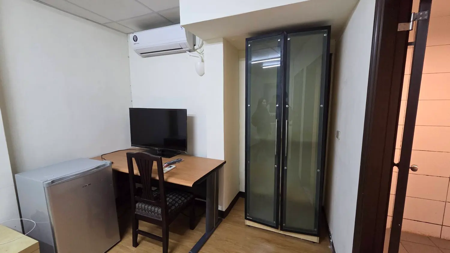 Room for rent in Taipei City, Shilin District | NT$ 11 800 | 4 ping slide 5