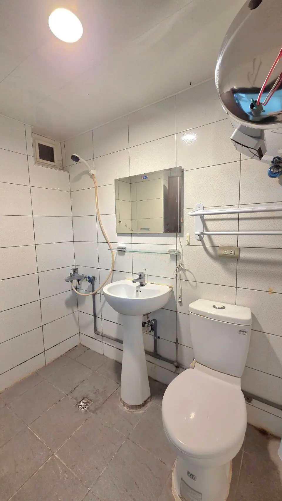 Room for rent in Taipei City, Shilin District | NT$ 11 800 | 4 ping slide 6