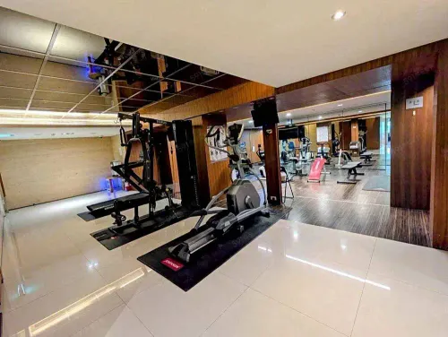 Apartment for rent NT$ 92 000 - Jingshan Rd - 3 bedrooms