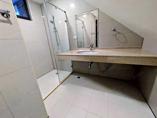 Apartment for rent NT$ 92 000 - Jingshan Rd - 3 bedrooms