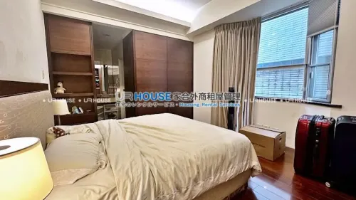 Apartment for rent TWD 80 000 -  - 4 bedrooms
