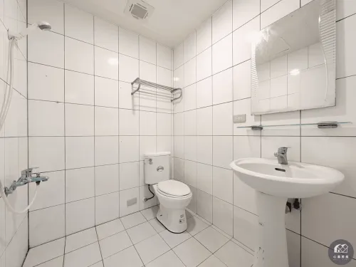 Room for rent NT$ 13 800 - Lane 180, Yongji Road - 4 bedrooms
