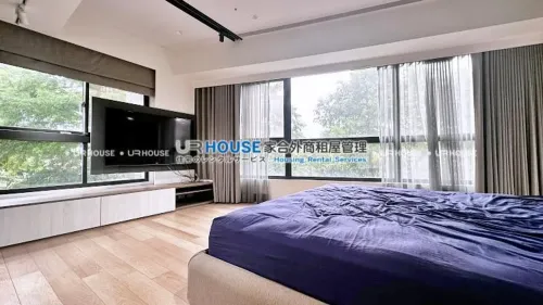 Apartment for rent TWD 62 000 -  - 4 bedrooms