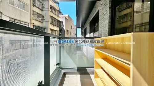 Apartment for rent TWD 80 000 -  - 3 bedrooms