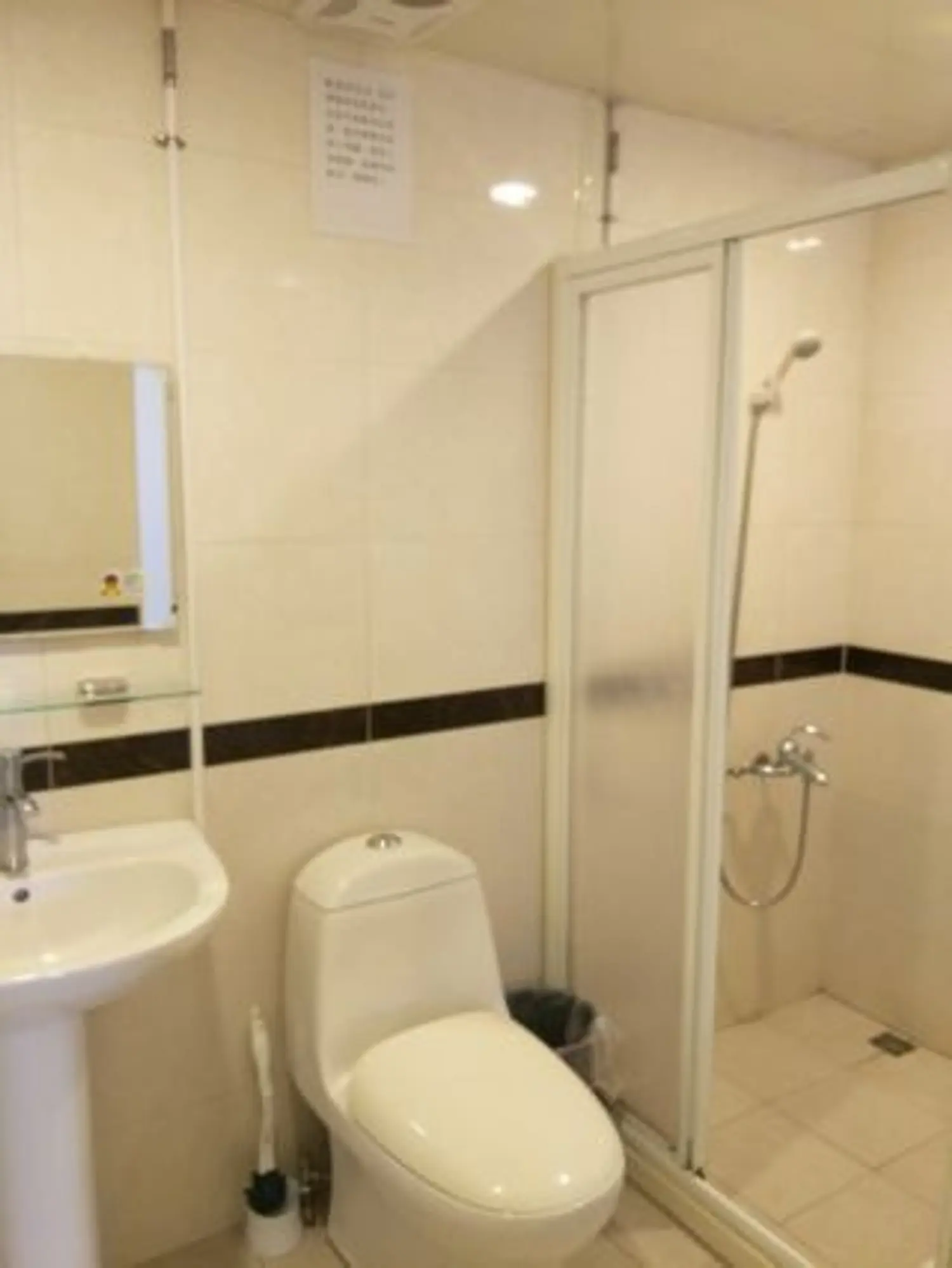 Private room for rent TWD 13 500 - 10 ping - Wenshan District,Taipei City slide 4