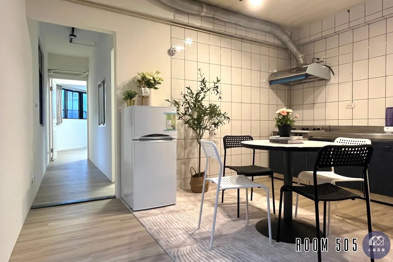 Room for rent in Sanchong District, New Taipei City | NT$ 28 800 | 17 ping slide 3