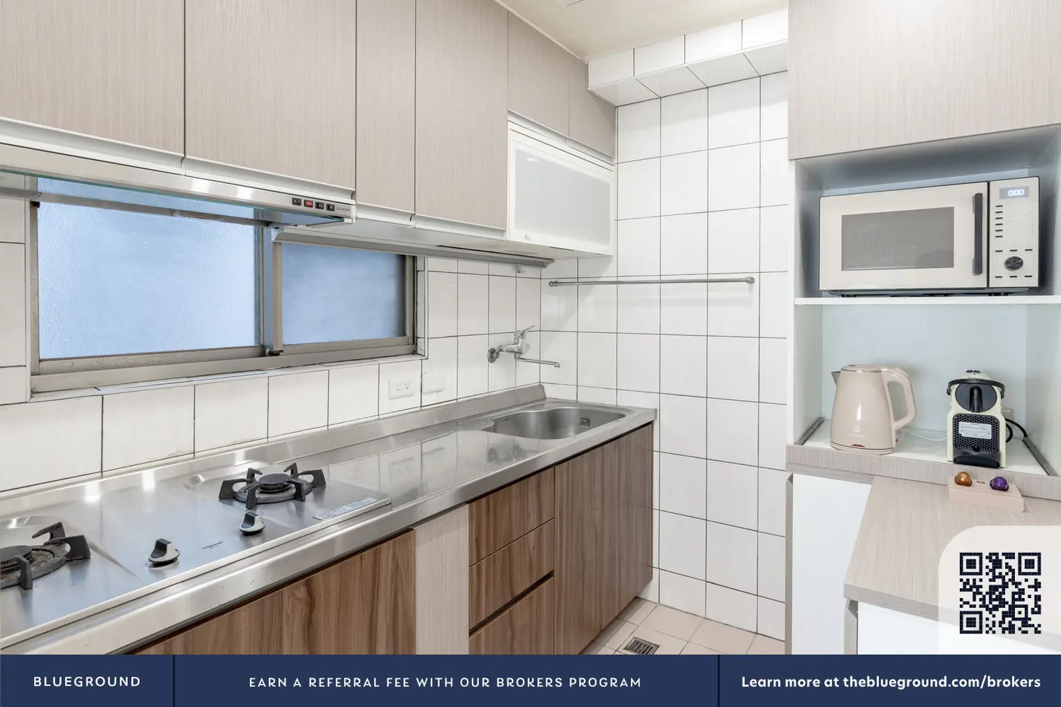 2 bedrooms apartment for rent in Xinyi District, Taipei City | NT$ 117 370 | 33 ping slide 7