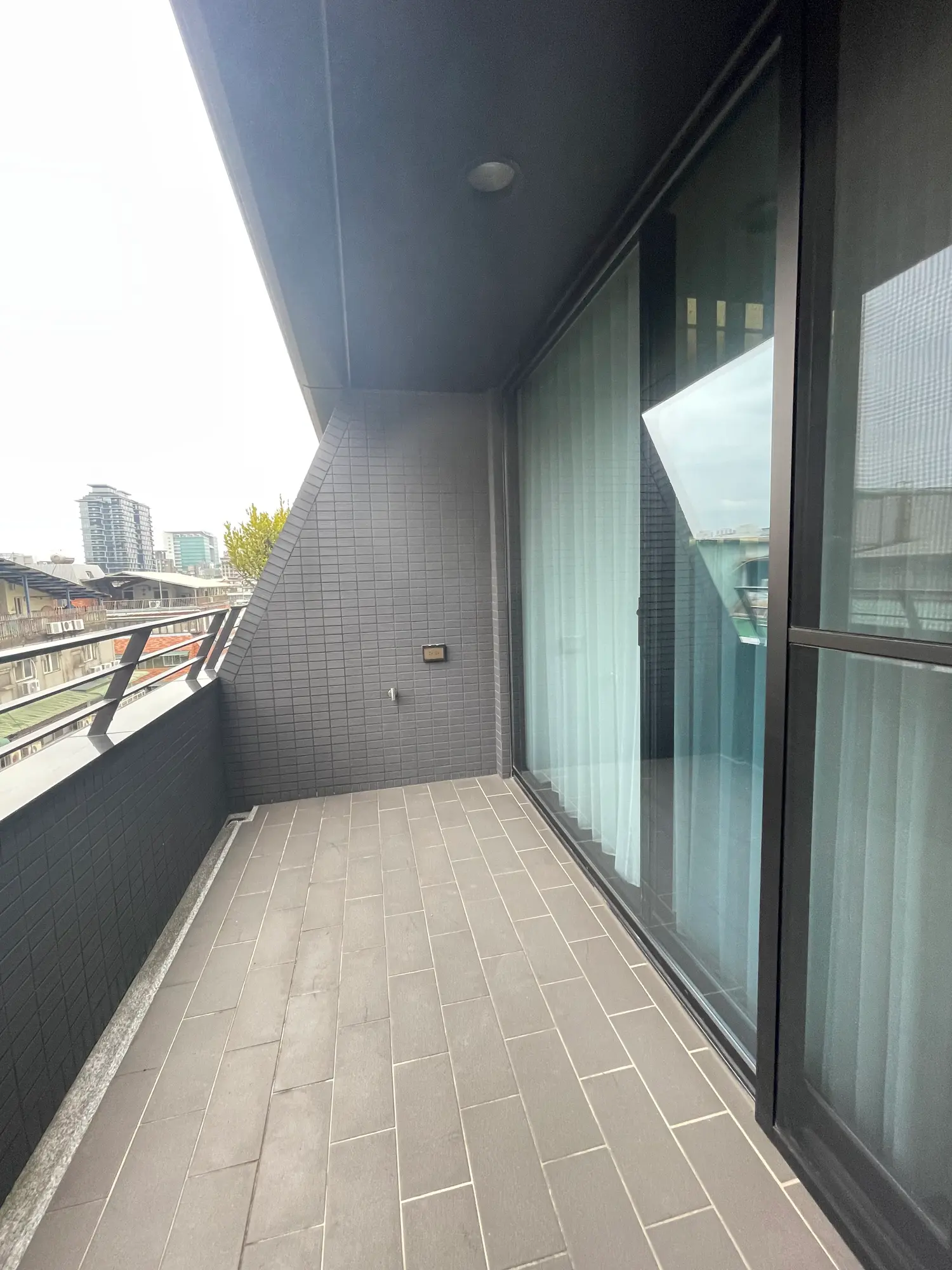 1 room apartment for rent TWD 93 000 - 25 ping - Taipei City,Daan District slide 10