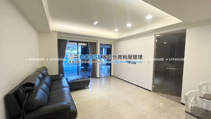 1 room apartment for rent in Xinyi District, Taipei City | TWD 68 000 | 21 ping slide 0