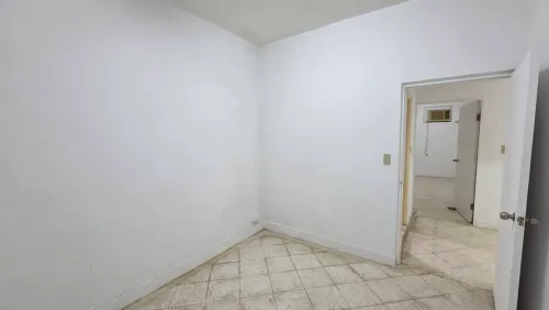 Office for rent in Xinyi District, Taipei City | NT$ 43 000 | 37 ping slide 5