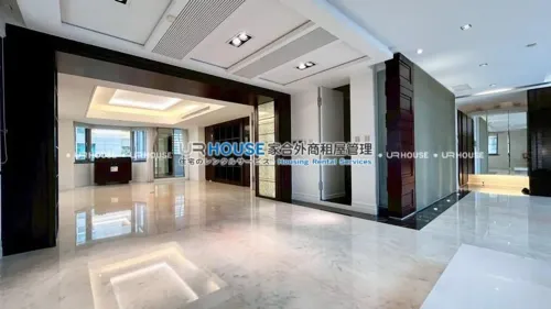 Apartment for rent TWD 320 000 -  - 4 bedrooms
