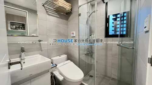 Studio apartment for rent in Daan District, Taipei City | NT$ 38 000 | 7 ping slide 4