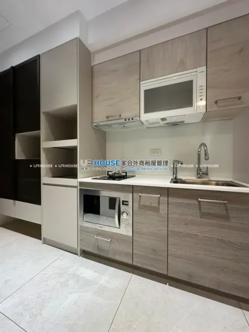 1 room apartment for rent in Songshan District, Taipei City | NT$ 51 200 | 10 ping slide 5