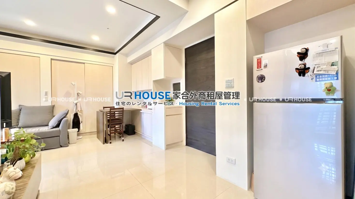 1 room apartment for rent in Zhongshan District, Taipei City | NT$ 52 000 | 17 ping slide 2