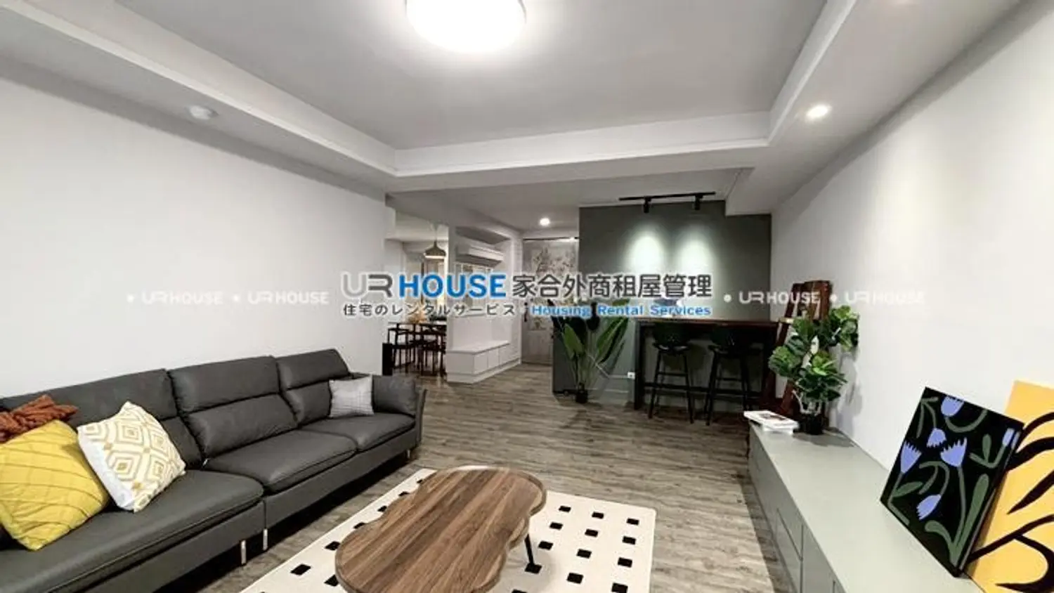 4 bedrooms apartment for rent TWD 70 000 - 52 ping - Shilin District,Taipei City slide 1